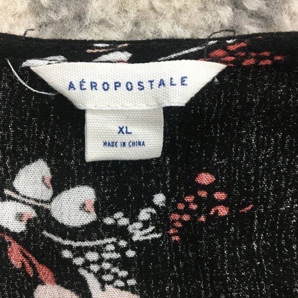 Aeropostal black floral romper XL - Picture 3 of 5